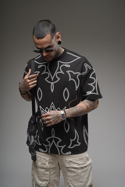 king brich Μπλουζάκι Unisex με μοτίβο με λαιμόκοψη