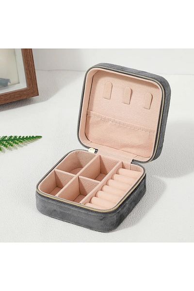 Choice Gray Velvet Jewelry Box For Women Necklace Ring Earrings Organizer Holder Travel Portable Zipper Squ
