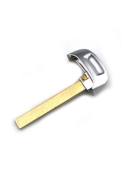 Choice Only Blade YIQIXIN Smart Car Key Shell For Audi A1 A3 A4 A5 A6 C8 A7 A8 Q3 Q5 Q7 Q8 2017 2018 2019 2