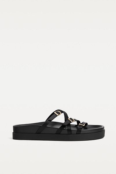Stradivarius Flat sandals with buckles