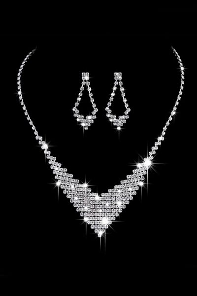 Chavin Wedding Engagement Henna - Stone Necklace and Compression Set