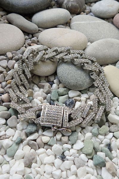 Chavin Men's Bracelet - 15 Mm. Thick Stone Alloy, Ek19by