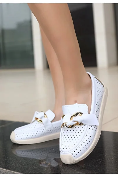 Ovebu Riwan White Skin Ballerina Shoes