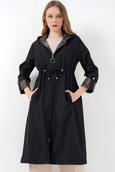 CoolLook Beli Büzgülü Fermuarlı İki Cepli Kol ve Önü Leopar Bloklu Kapüşonlu Rahat Diz Altı Trençkot