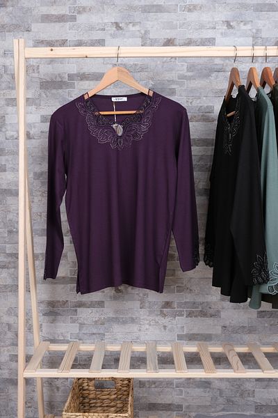 MUSTÜN Lace Collar Blouse