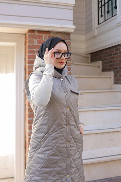 sehatex Women's Long Quilted Puffer Vest with Snap Detail
