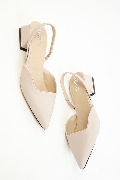 SOHO Beigefarbene klassische Damenschuhe mit Absatz 20318