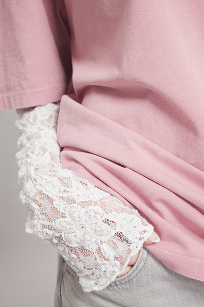 Trendyol Collection Csipke részletes rózsaszín túlméretes póló - TWOAW25TS00022