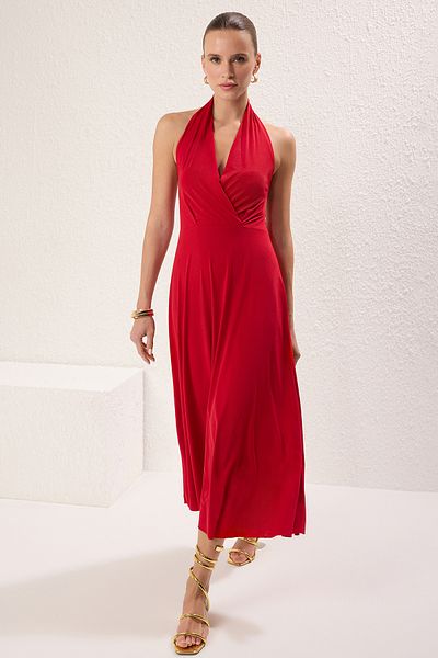 Trendyol Collection Pöttyös piros maxi kötött ruha - ráncolt részlet TWOSS25EL00367