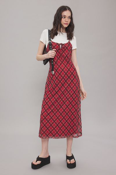 Trendyol Collection Rotes, kariertes, dehnbares Maxi-Strickkleid aus Tüll mit Bindedetail TWOSS25EL00468