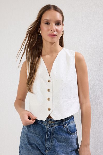 Trendyol Collection Weiße Regular-Weste mit V-Ausschnitt TWOSS25YE00089