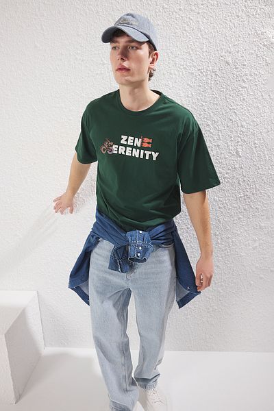 Trendyol Collection Σμαραγδένιο πράσινο υπερμεγέθη εμπριμέ βαμβακερό μπλουζάκι - TMNSS25TS00022