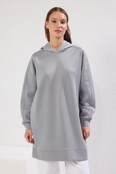 Trendyol Modest Graues Scuba-Strick-Sweatshirt – Übergroße Kapuze, Tasche TCTAW22TW0151
