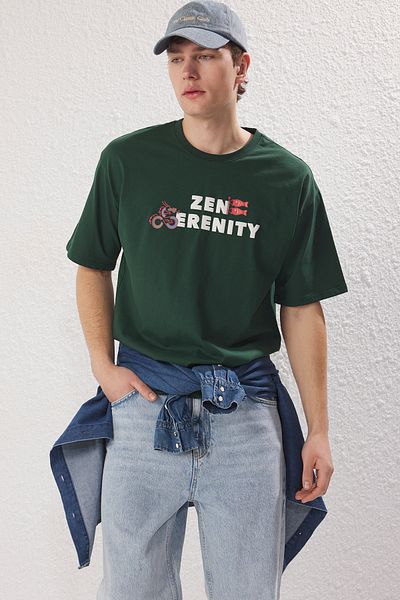 Trendyol Collection Σμαραγδένιο πράσινο υπερμεγέθη εμπριμέ βαμβακερό μπλουζάκι - TMNSS25TS00022