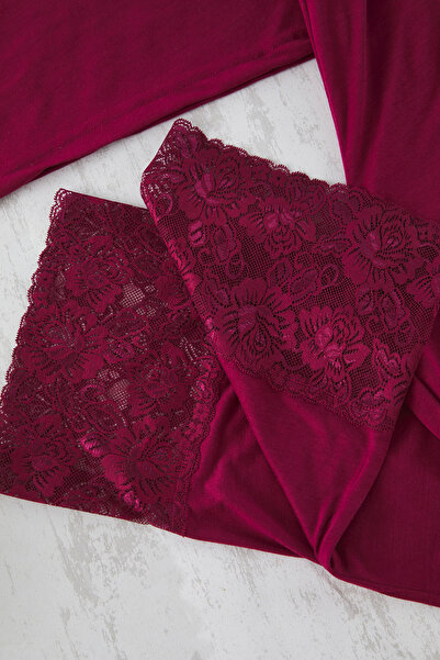 Trendyol Curve Burgundy V-Neck Lace Knitted Pajamas Set Tbbss25Ai00111