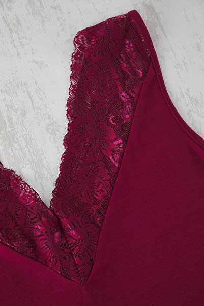 Trendyol Curve Burgundy V-Neck Lace Knitted Pajamas Set Tbbss25Ai00111
