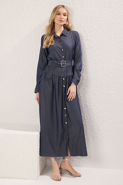 Trendyol Modest Tkané džínové šaty s indigovým páskem Tctss25Eb00095