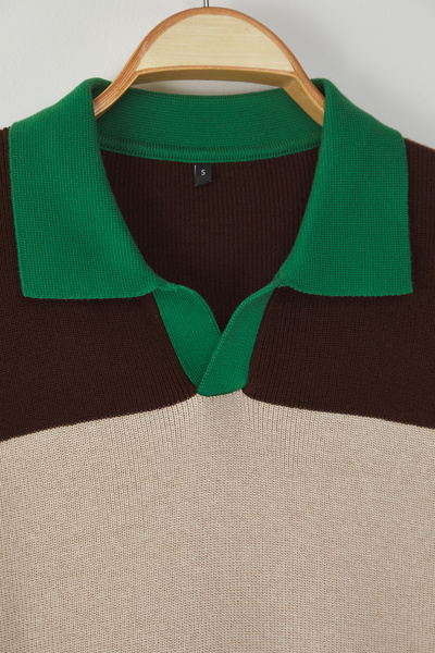 Trendyol Collection Limited Edition Multicolor Oversize Polo Neck Color Block Knitwear Polo Neck T-Shirt Tmnss25Po00037