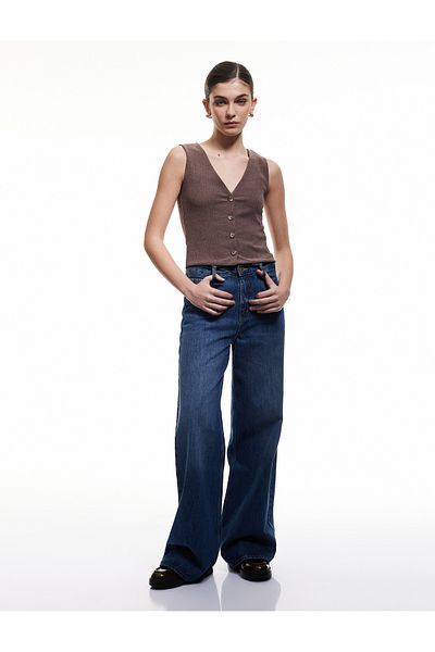 Koton Slim Fit Sleeveless Buttoned V-Neck Vest