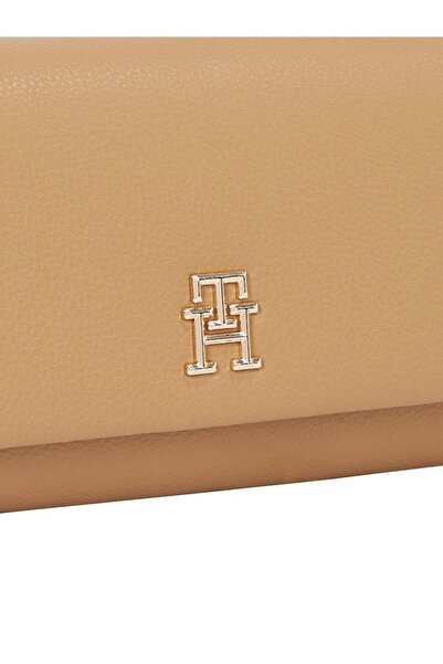 Tommy Hilfiger Women's Th Legacy Flap Lrg Wallet Wallet