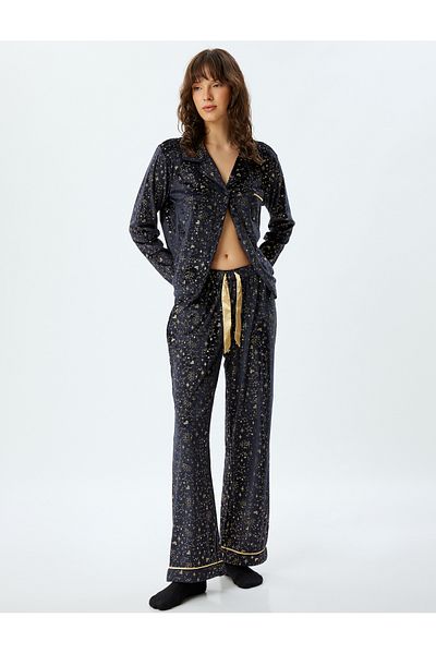 Koton Glitzernde, mit Sternen bedruckte, gerade Fleece-Pyjamahose mit weitem Bein