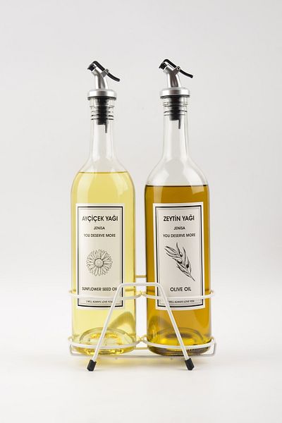 Jenisa Transparent 750 Ml White Label Oil Pot with White Stand and Pourer