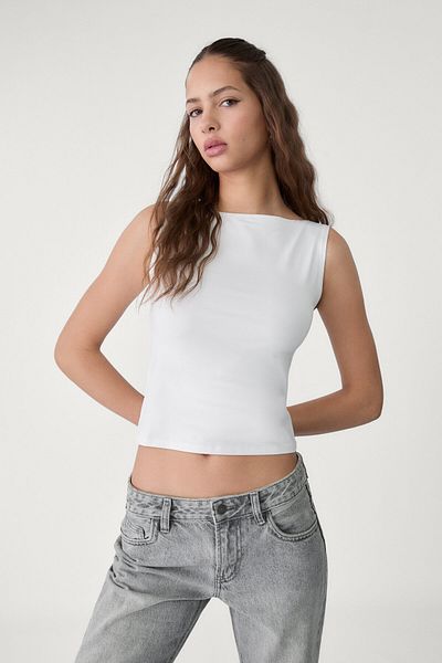 Stradivarius Boat neck sleeveless T-shirt