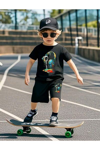 renkli diyar Boy's Summer Suit Short Sleeve Tee and Shorts 2-Piece Suit