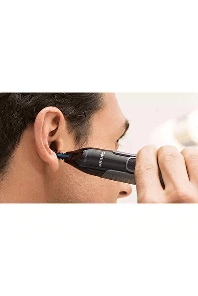 Philips Philips NT3650/16 Nose/Ear Trimmer, Battery, Washable, Precision Trim, Stainless Steel, Grey