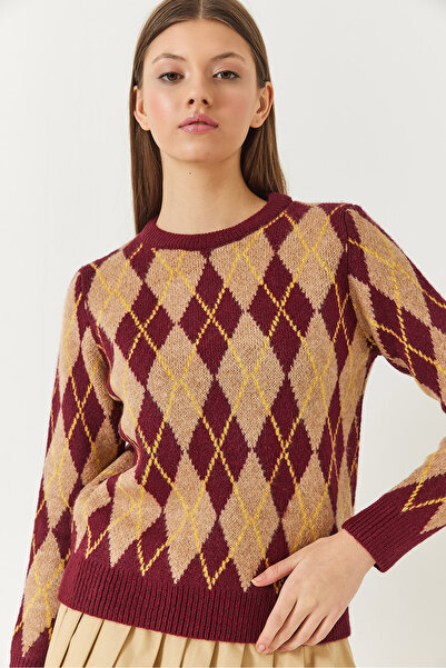 Bianco Lucci Women's Crew Neck Diamond Patterned Sweater 241192 60261036