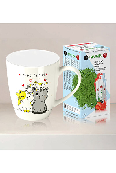 Halk Kitabevi كوب عائلة القطط - شاي ماتشا بنكهة الفراولة