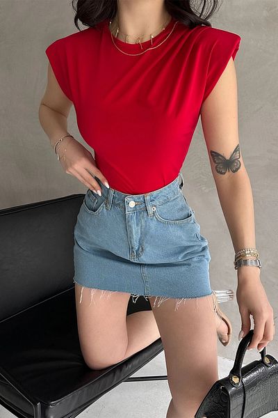 bacc Women's Red Shoulder Padded Buzzy Blouse Bcdf- 252157