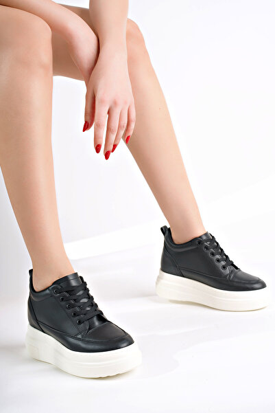 meyra'nın ayakkabıları Women's Black White Lace-Up Thick Sole Hidden Heel Sneaker