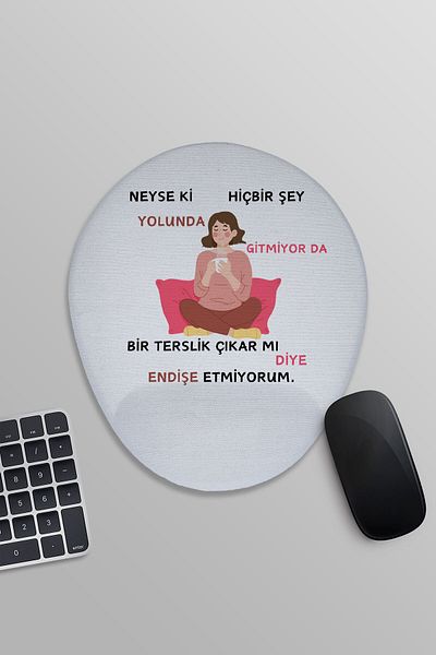 qoeuyl boutique Nothing Goes Right Funny Women Printed Oval Wrist Support Mousepad