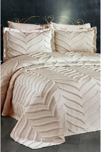 Estima Nermin Double Tasseled Bedspread