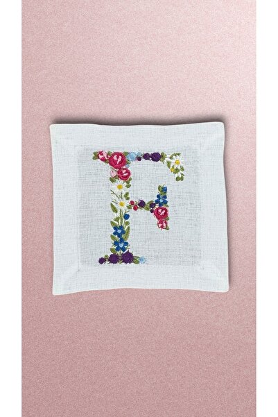 Hubb Interiors منديل كوكتيل بحرف F