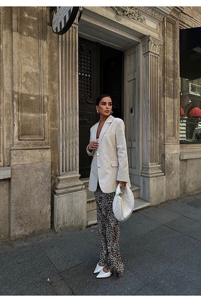 MAUN COLLECTION Agnes Blazer Linen Jacket