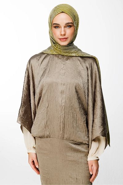 Mooncorn Mayra Pattern Double Sided Shawl Oil Green-Ecru