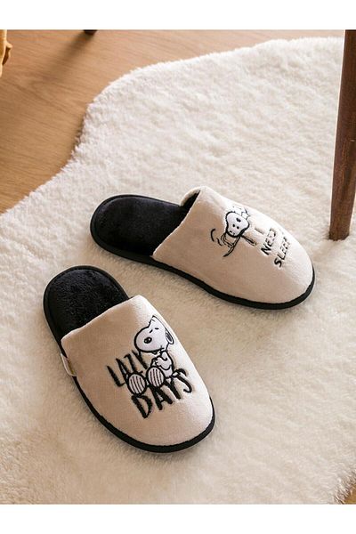 LC Waikiki Γυναικείες παντόφλες σπιτιών LCW HOME Snopy Κεντημένες