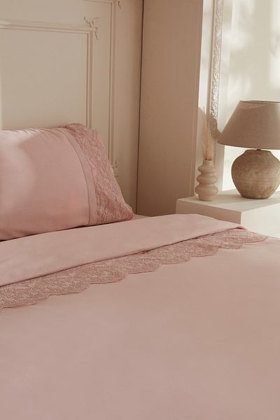 Karaca Home Set cuvertură dublă cu dantelă Valeria Pudra