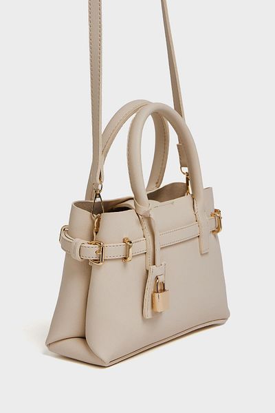 Madamra Cremefarbene Mini Lock Detaillierte Hand- und Umhängetasche für Frauen