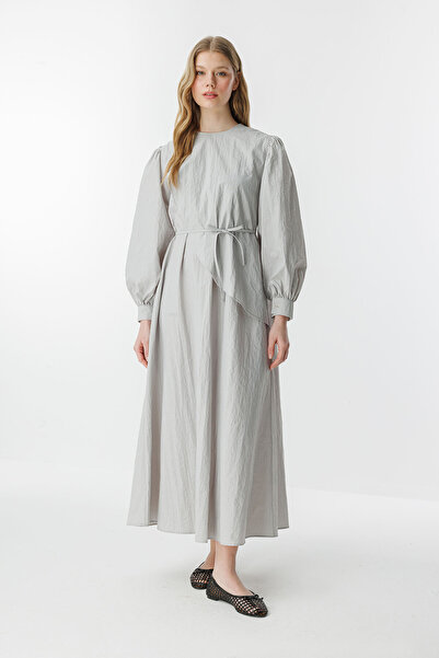 Hooopstore Asimetrik Pelerin Detaylı Gri Elbise