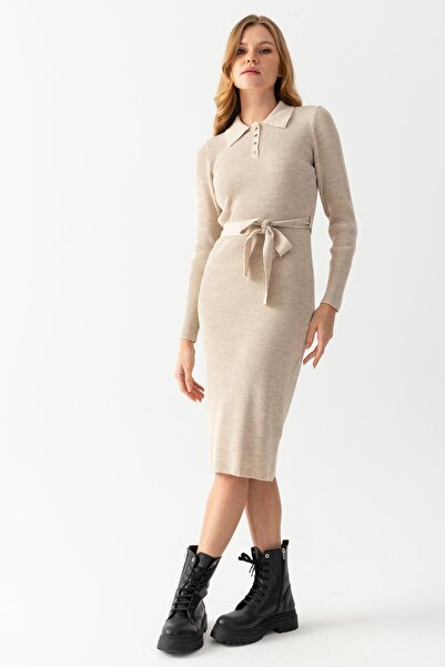 Irmak Kerekli Kadın Bej Polo Yaka Fitili Elbise 7080