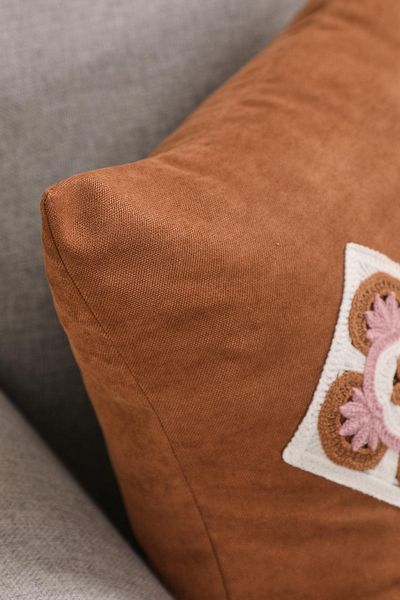 Aisha's Design Motif and Tassel Detailed Throw Pillow Cover 45X45Cm,K-443