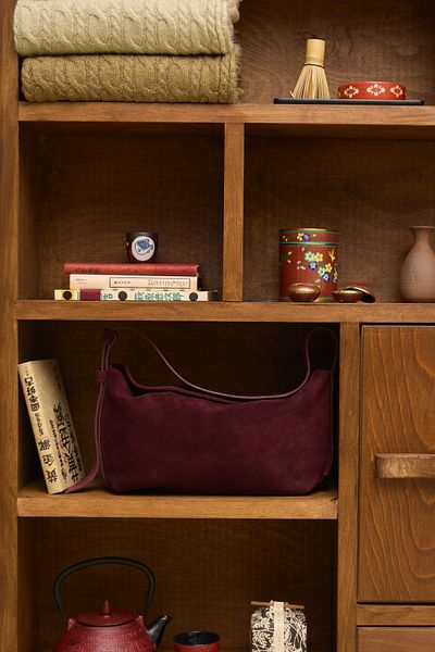 Manuka Τσάντα ώμου Claret Red Suede - BEE