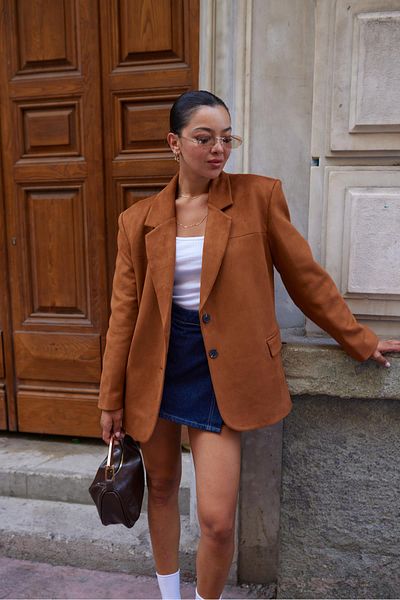 Askı Nişantaşı Модел блейзър Taba яке от велур