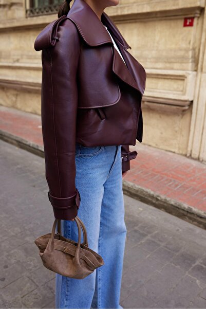 Askı Nişantaşı Κοντή δερμάτινη καμπαρντίνα Claret Red Piece Λεπτομερής σχεδίαση