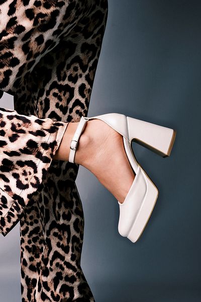 Lal Shoes & Bags Pantofi Moni pentru damă cu toc înalt închis în față-SEDEF