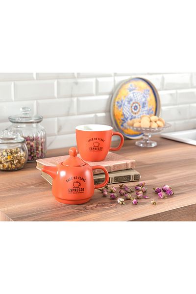 Madame Coco Grand Teapot