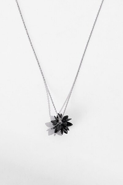 Pikas Black Necklace with Stone Detail